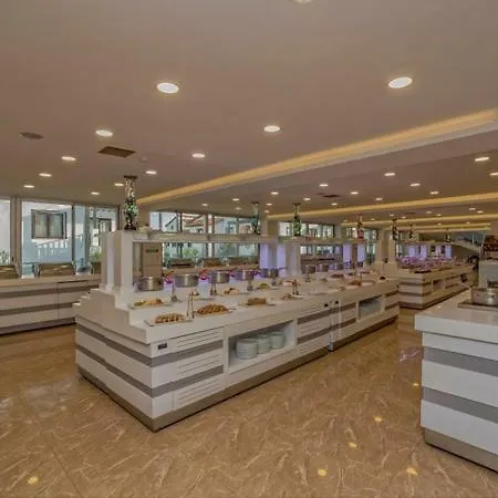Funsun Aparthotel 2*